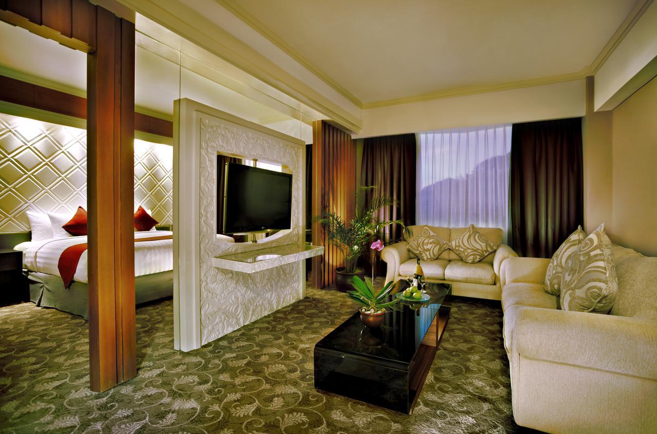 Hotel Atria